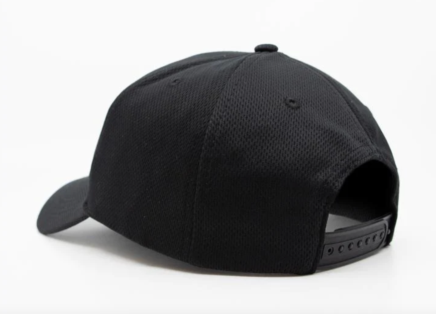 TOIARIKI Athlete 6 Panel Black Cap