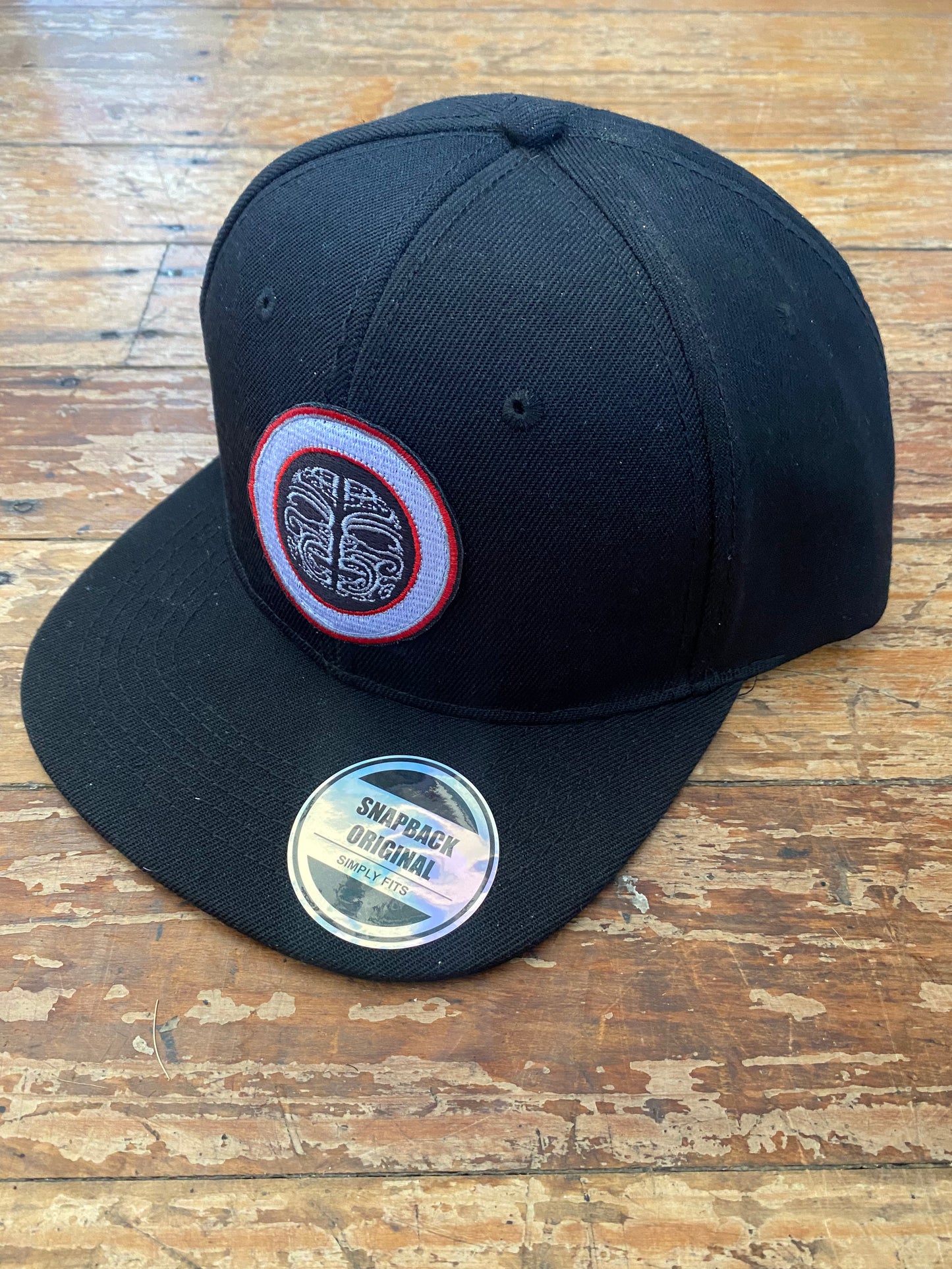 TOIARIKI SNAPBACK Black Cap